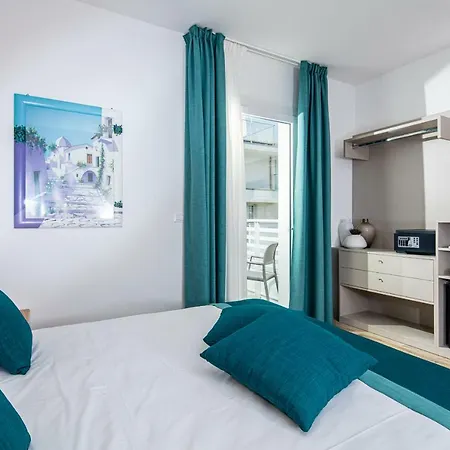 Hotel Capitol 4*