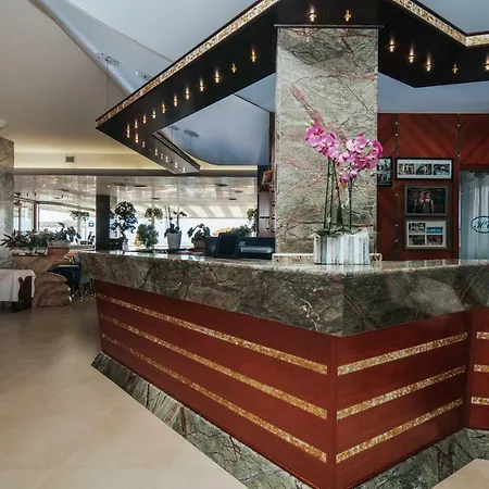 Hotel Capitol